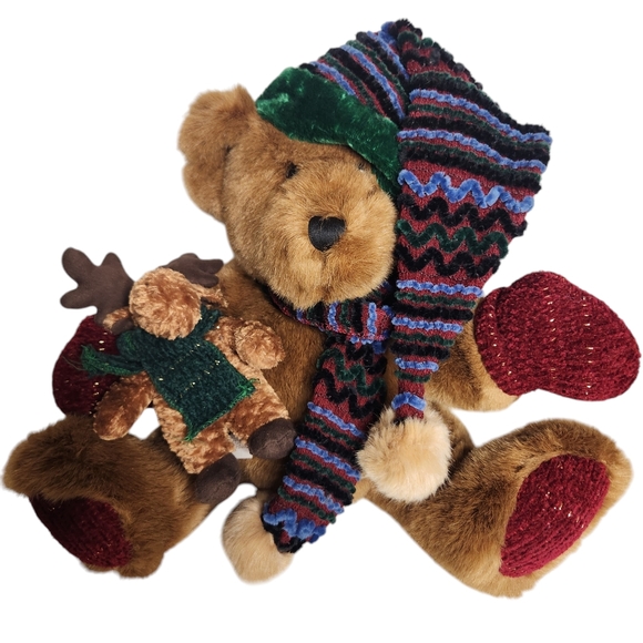 Vintage Winter Dan Dee Christmas Bear Stocking Hat Mittens and Scarf With Moose - Picture 2 of 10